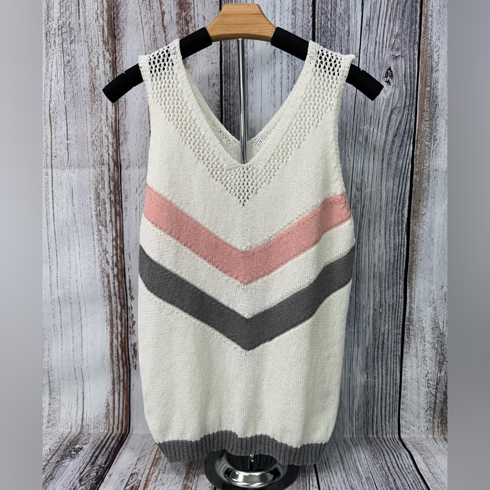 SHEIN Chevron Knit Sleeveless Top - Cream, Pink, Gray Size Large